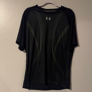 Under Armour Black and Gray Men's Tee